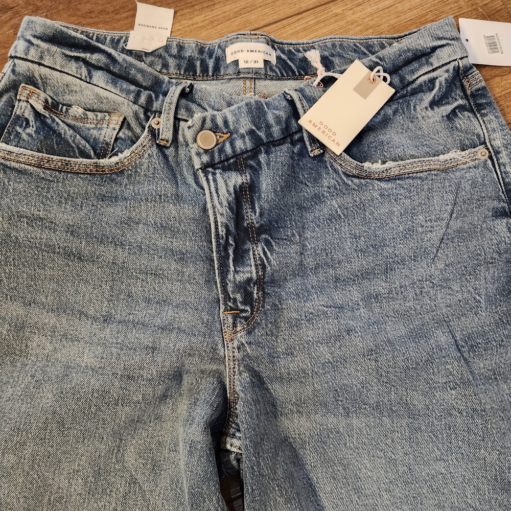 Good American Good '90s High Rise Straight Jeans - Picture 8 of 14